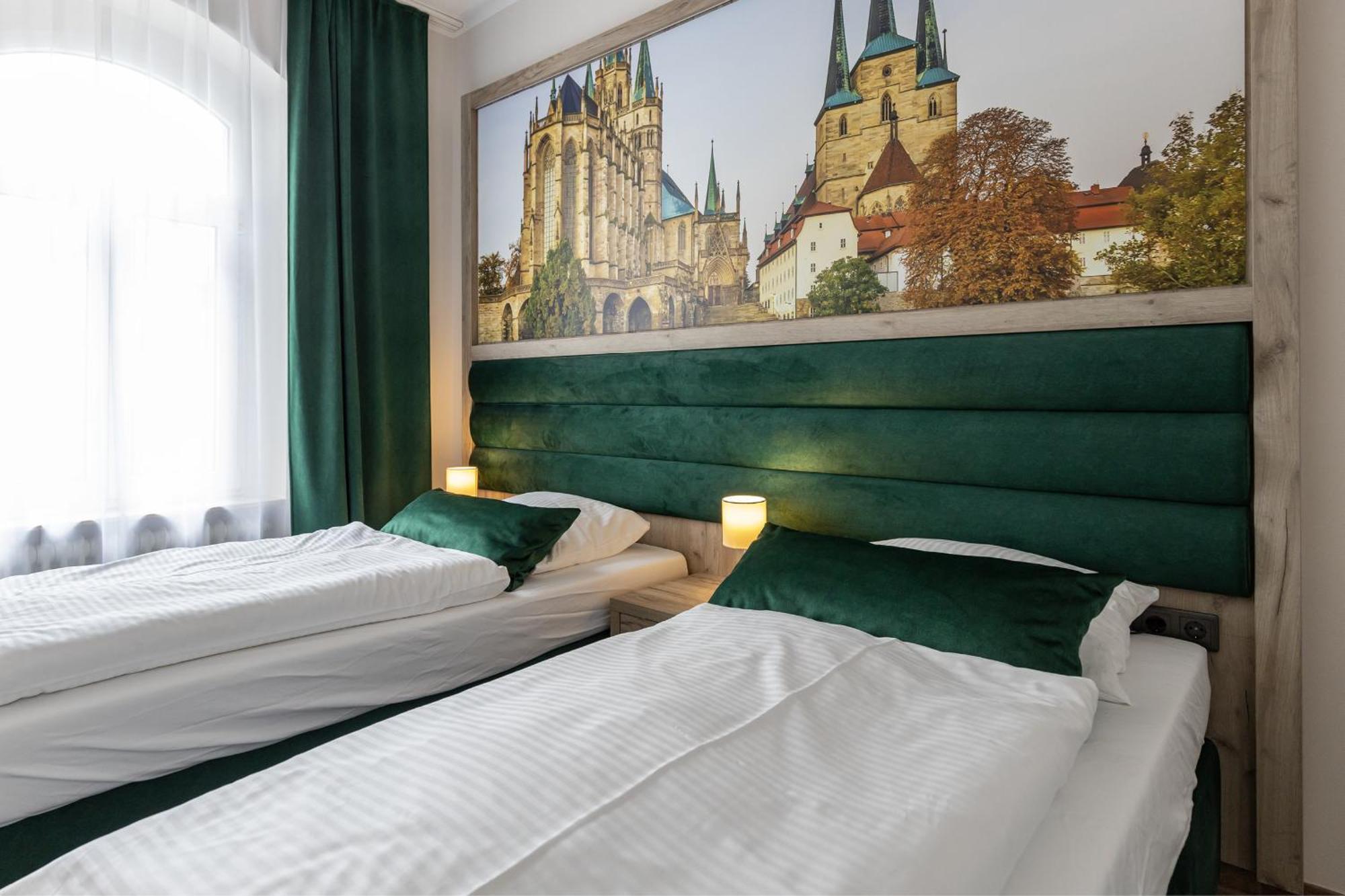 Hotel Garni " Am Domplatz" エアフルト エクステリア 写真